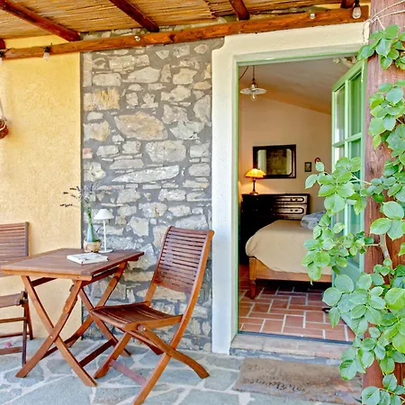 Apartment Podere La Gualda Vecchia Alloggi Di Charme Immersi Nel Giardino Emozionale Outdoor *