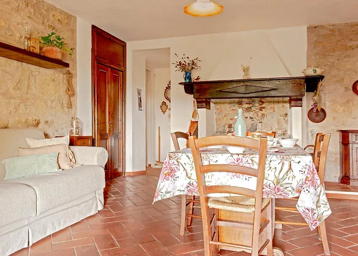 La Gualda Vecchia Alloggi Di Charme Immersi Nel Giardino Emozionale, Extra Outdoor アパート *