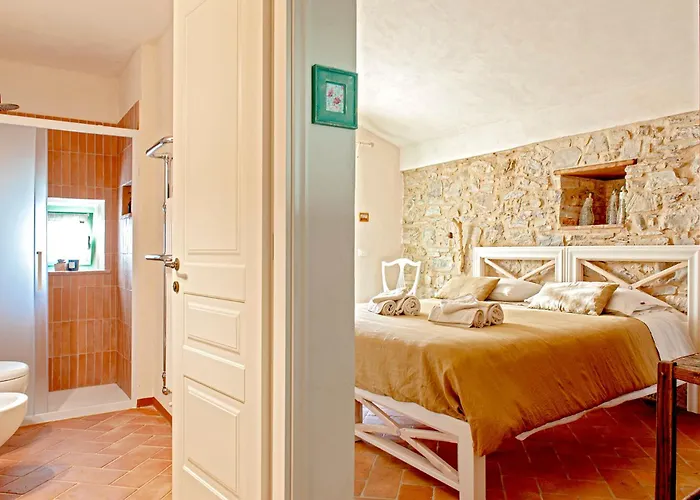 アパート La Gualda Vecchia Alloggi Di Charme Immersi Nel Giardino Emozionale, Extra Outdoor モンテヴェルディ・マリッティモ