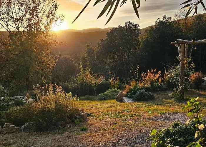 アパート La Gualda Vecchia Alloggi Di Charme Immersi Nel Giardino Emozionale, Extra Outdoor