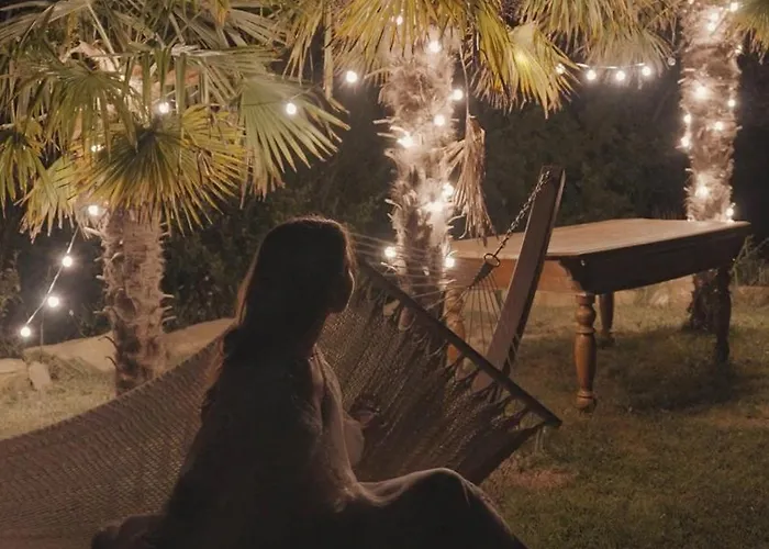 La Gualda Vecchia Alloggi Di Charme Immersi Nel Giardino Emozionale, Extra Outdoor アパート *